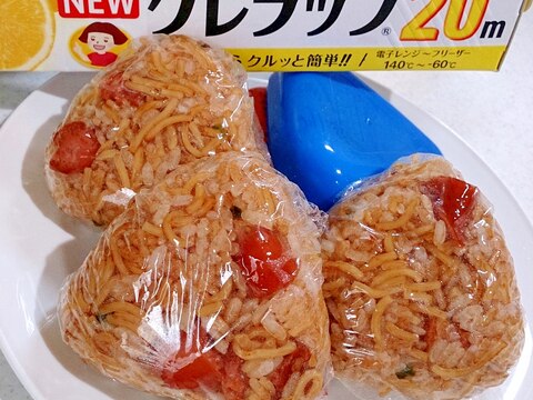 ウインナー焼きそば・そばめしおにぎり